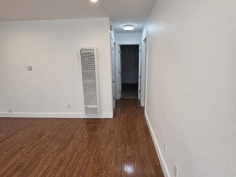 835 State St — Photo 2