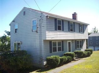 87 Nashua Rd, Pepperell, MA 01463