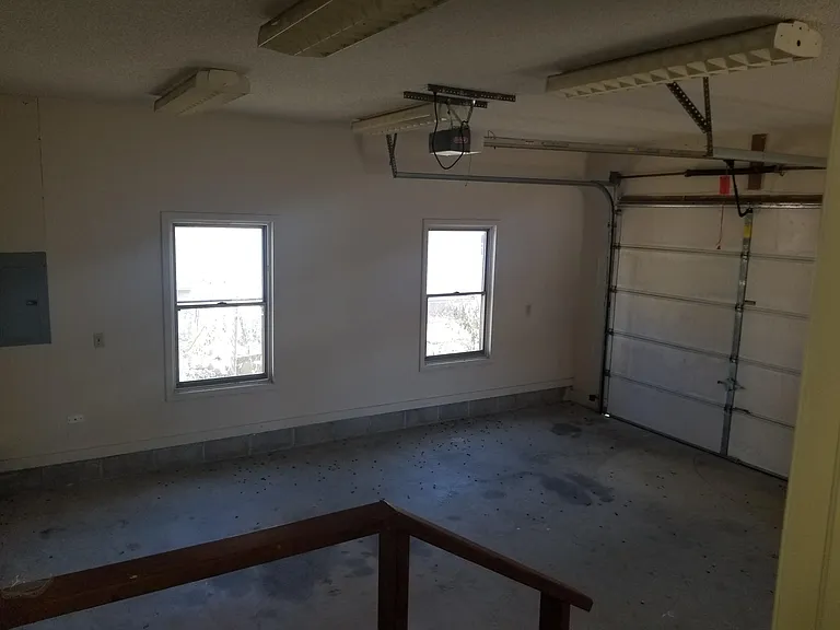 1621 W Main St — Photo 3