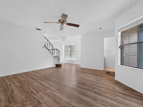 3rd image of 2996 LOWELL COURT