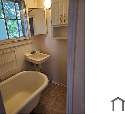 3rd image of 407 E Cross St APT 3