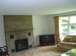 96 Ocean Ave, New London, CT 06320