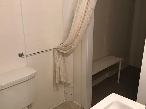 1121 9th Ave E #2, Menomonie, WI 54751