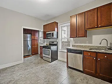 2 bed, 900 sqft, $3,000 — Photo 2