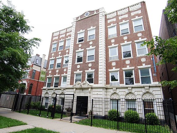 3rd image of 1627 N Humboldt Blvd #4B