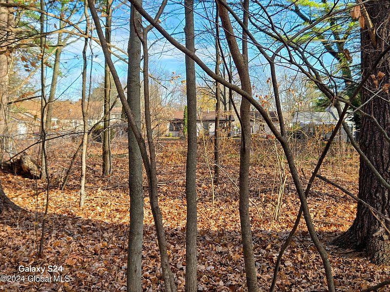 5th image of 14 Slater Drive