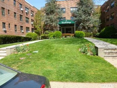 15 Canterbury Rd APT D11, Great Neck, NY, 11021