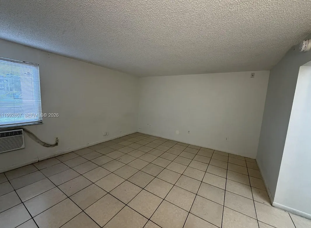 1 bed, 382 sqft, $1,450 — Photo 2