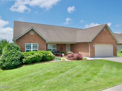 2727 Barsha Fields Ln, Maryville, TN, 37804