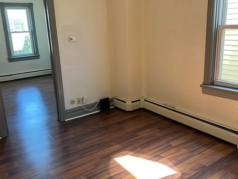 1690 Newport Ave — Photo 5
