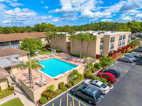 2763 Woodgate Ln APT 103, Sarasota, FL 34231