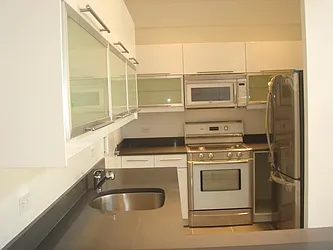 Rented by Brooklyn Heights Real Estate Inc