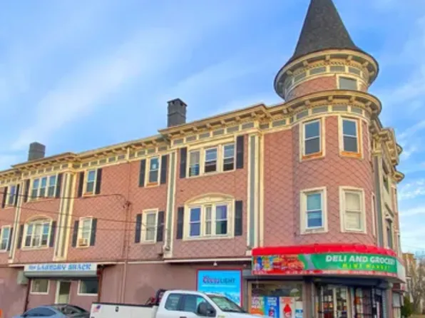 748 Arctic St, Bridgeport, CT