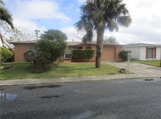 10018 Brunswick Ln, Port Richey, FL 34668