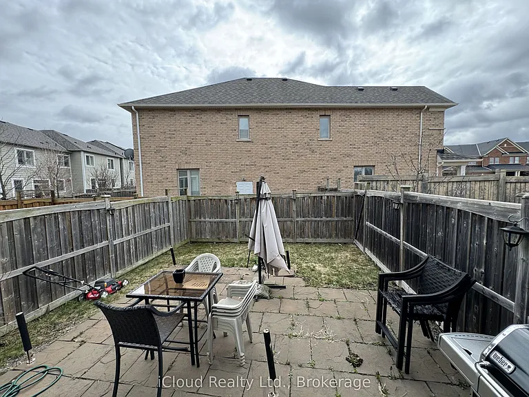 140 Duncan Ln — Photo 37