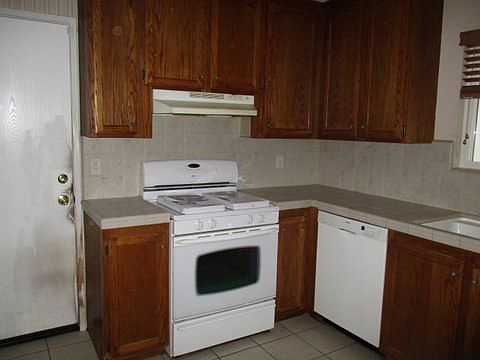 1st image of 3731 Thornhill Dr