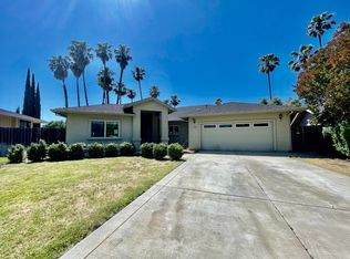12 Cove Ct, Sacramento, CA 95831
