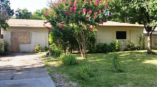 1st image of 1501 Francis Ln