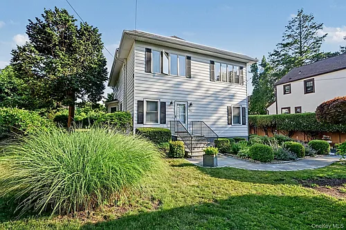 242 Mayflower Ave #1 Photo 1 242 Mayflower Ave #1 Photo 1