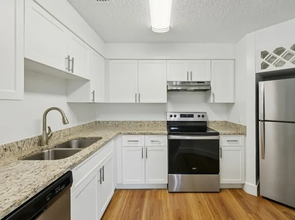 Pepper Cove Apartments