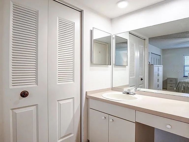 3042 Eastland Blvd #H203 — Photo 9