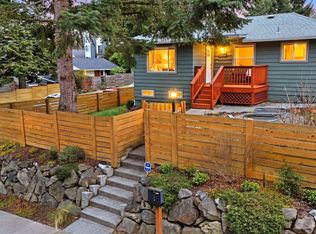 9402 36th Ave SW, Seattle, WA 98126