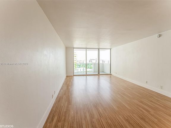 2nd image of 1200 West Ave APT 1017