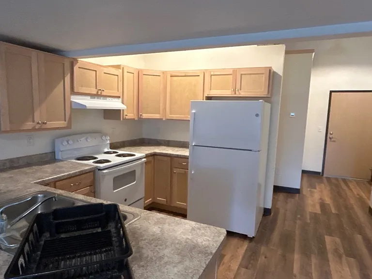 88 S Portland St — Photo 10