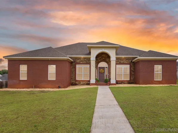 102 Doveland Ct, Enterprise, AL 36330