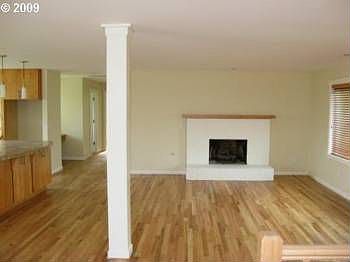 5th image of 6104 Montana Ln