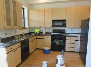 1501 W Erie St APT 1D, Chicago, IL 60642