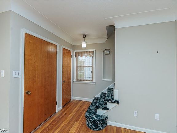 2nd image of 4441 Baintree Rd