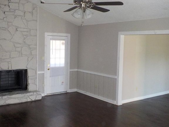 3rd image of 3799 Innsbrook Dr
