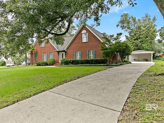 2nd image of 207 Perdido Ave