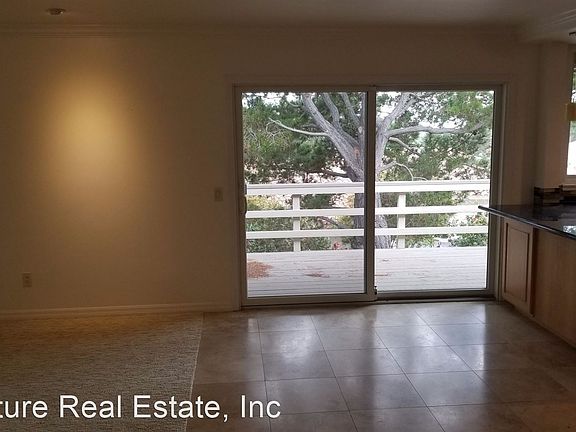 4th image of 105 Toluca Ct