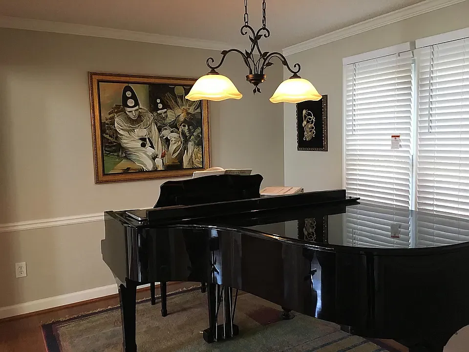 3 bed, 2000 sqft, $2,500 — Photo 4