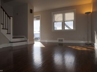 742 N Stiles St, Linden, NJ 07036