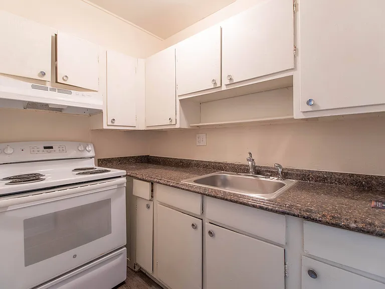 Rio Platte Apartments — Photo 11