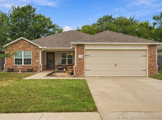 14734 S Hudson Ave, Bixby, OK 74008