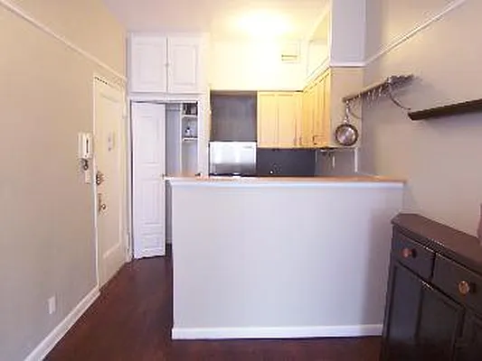 Rented by Corcoran | media 9