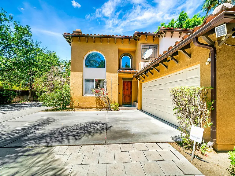 19316 Lavi Ct — Photo 7