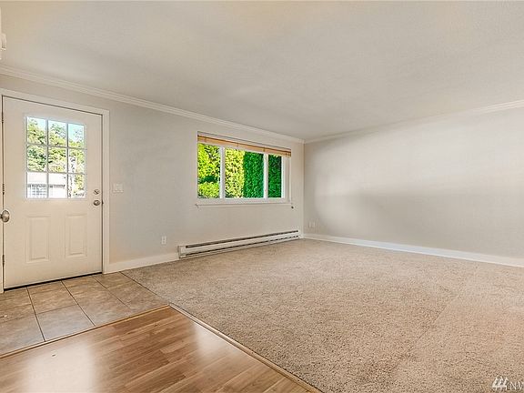 4th image of 24410 Terrace Pl