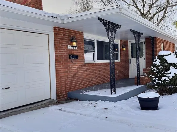 8023 Freeman Ave, Kansas City, KS 66112