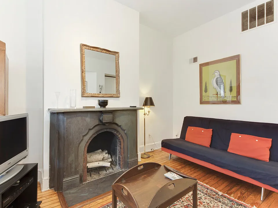 1501 R St NW #ID1587676P