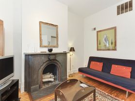 1501 R St NW, Washington, DC