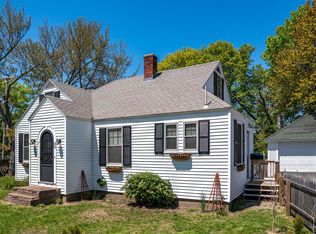 2 Maple St, Bath, ME 04530