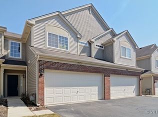213 Nicole Dr UNIT C, South Elgin, IL 60177