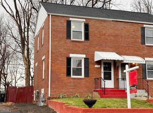 2146 S Pollard St, Arlington, VA 22204