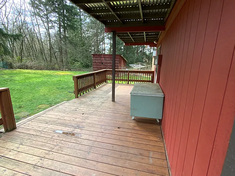 8222 Pipeline Rd E — Photo 12