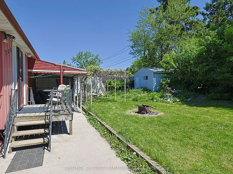 268 Burlington Cres — Photo 24